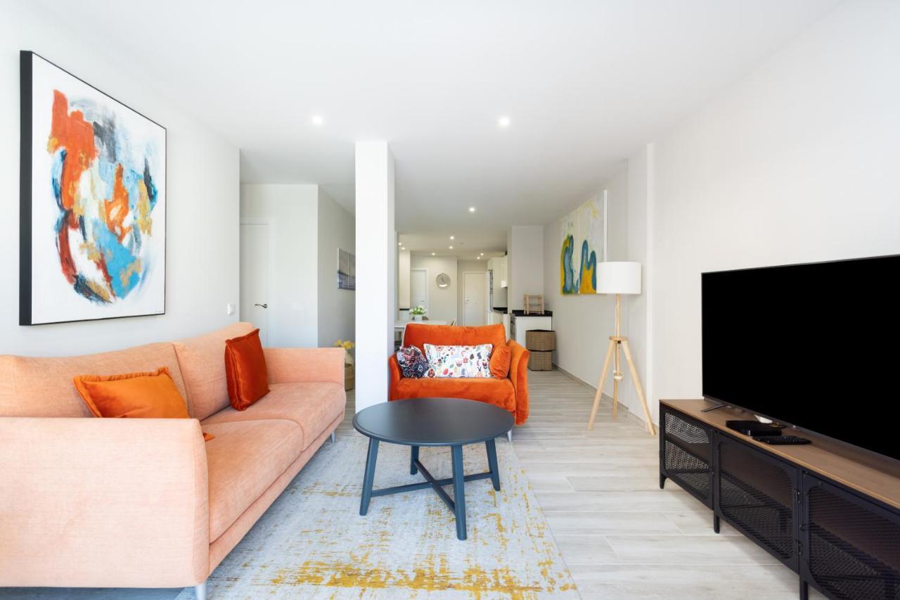 New 140M2 Loft-Style Flat At Town Heart, 3 Beaches Close Casa Leon เอลเมดาโน ภายนอก รูปภาพ