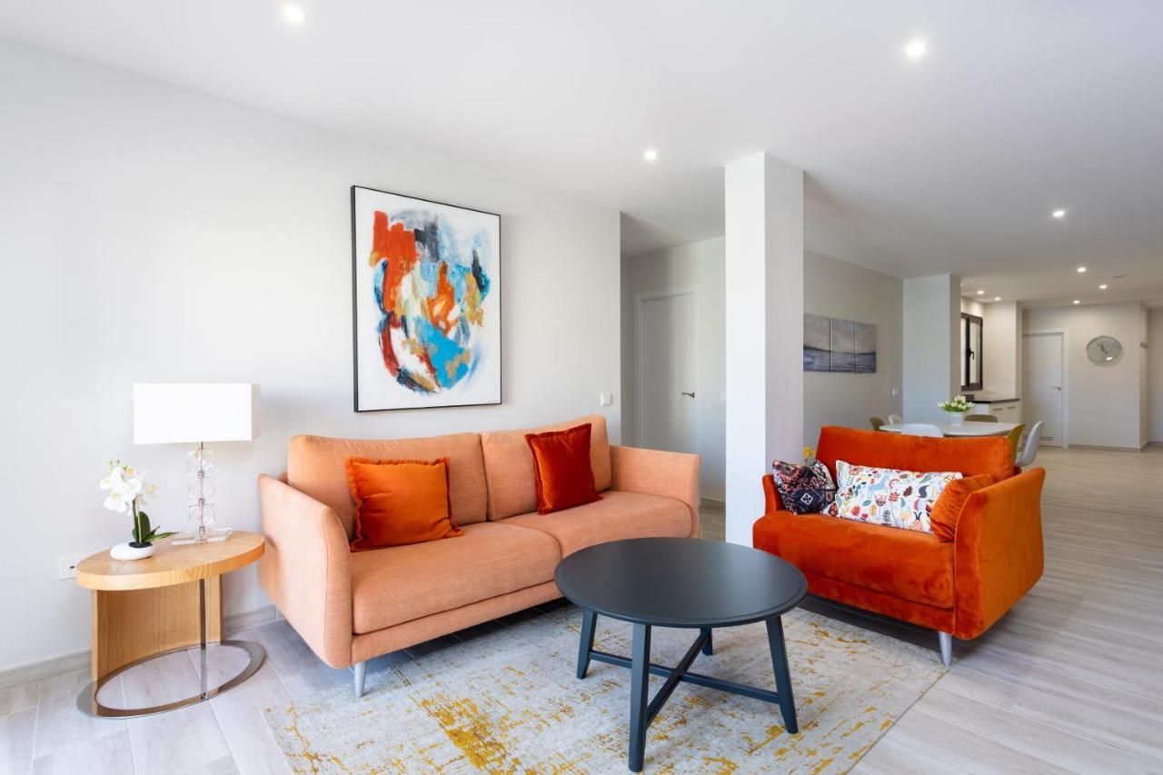 New 140M2 Loft-Style Flat At Town Heart, 3 Beaches Close Casa Leon เอลเมดาโน ภายนอก รูปภาพ